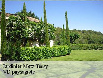 Jardinier 74370